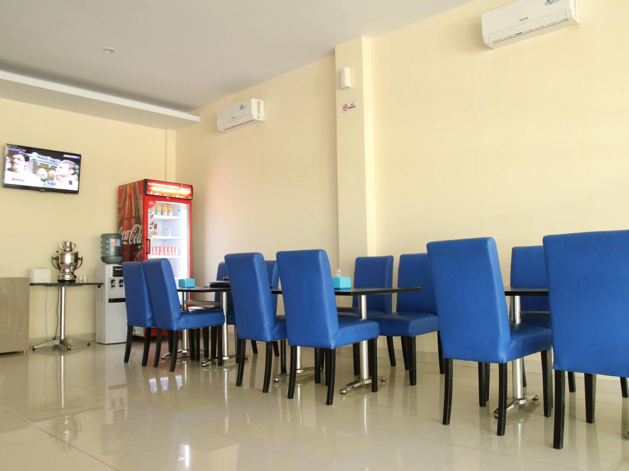 Daya Hotel Makassar Exterior foto